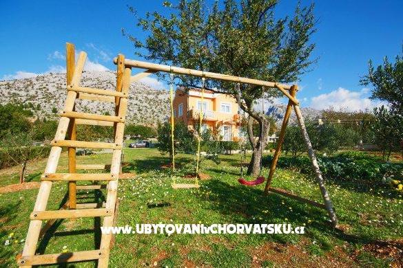 Apartmaji Mirjana*** – foto 17