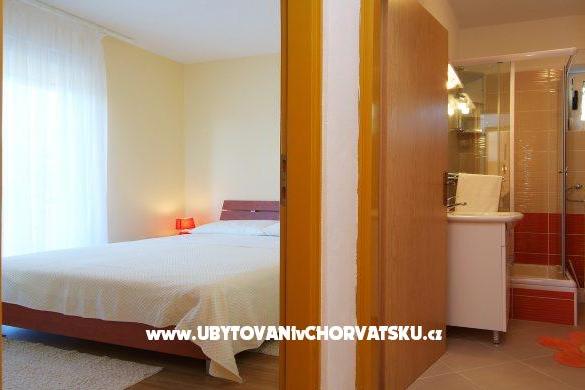 Apartmaji Mirjana*** – foto 7