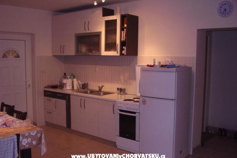 Apartma Damira – foto 2