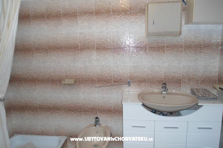 Apartma/Studio Nada – foto 4