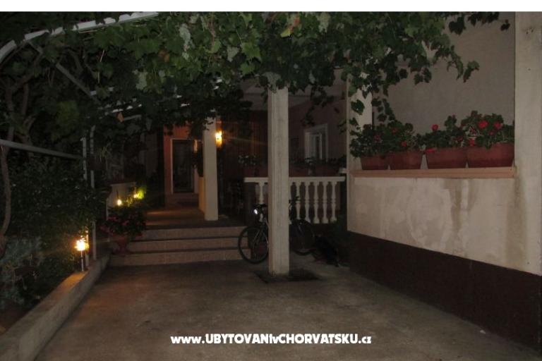 Apartmaji Anka – foto 13