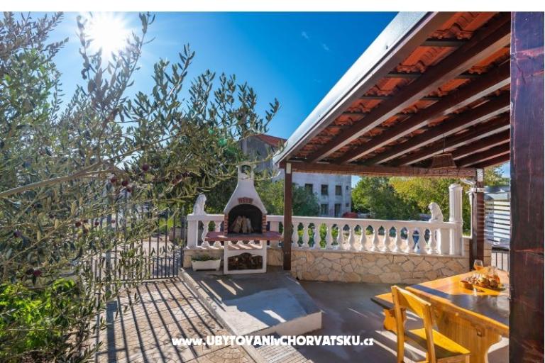 Apartmaji Bistra – foto 8