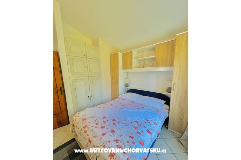 Apartmaji Danijela – foto 13