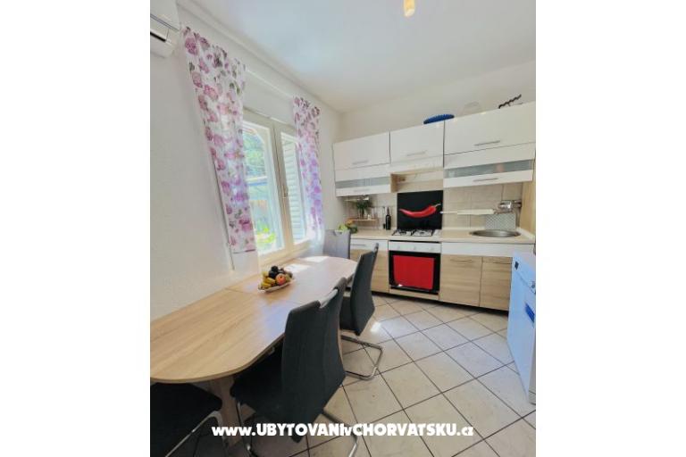 Apartmaji Danijela – foto 7