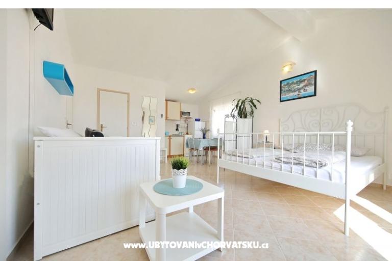Apartmaji Ino – foto 12