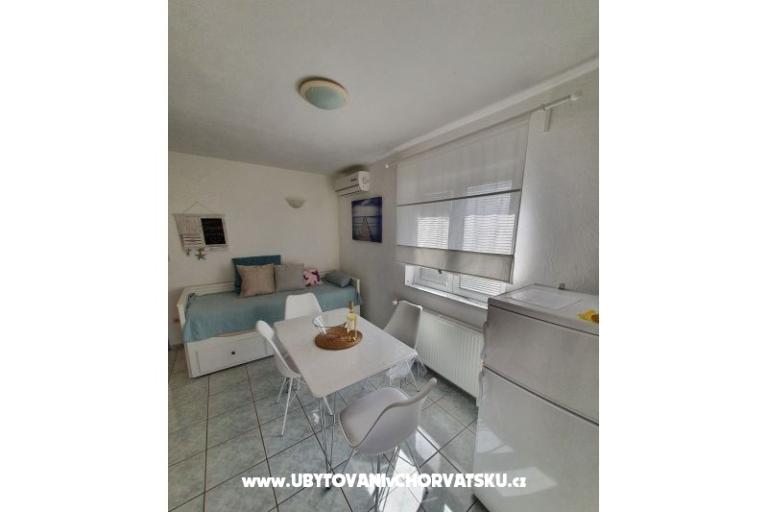 Apartmaji Ino – foto 13