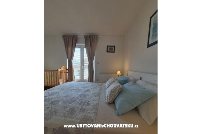 Apartmaji Ino – foto 14
