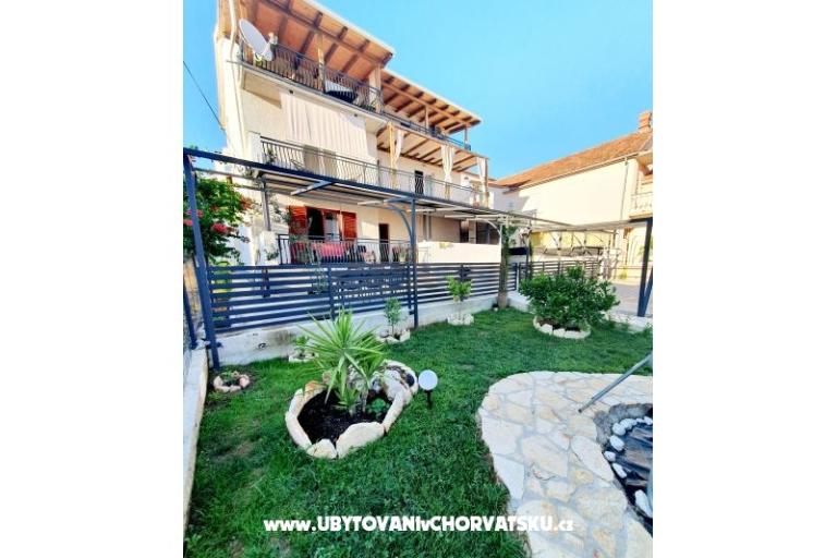 Apartmaji Ino – foto 2