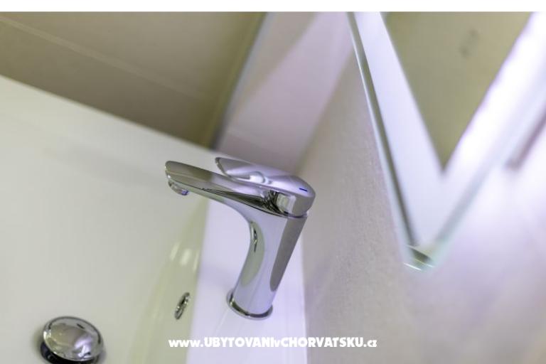 Apartmaji Kaliger – foto 33