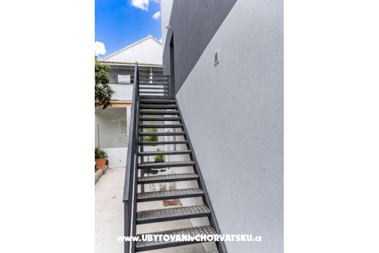 Apartmaji Kaliger – foto 6