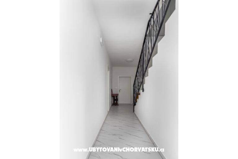 Apartmaji Kaliger – foto 9