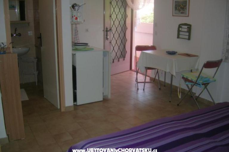 Apartmaji Kazija – foto 11