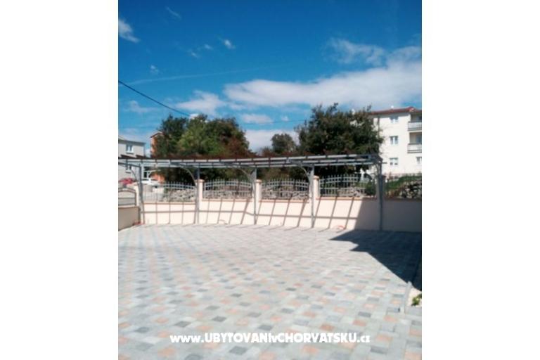 Apartmaji Monika – foto 2