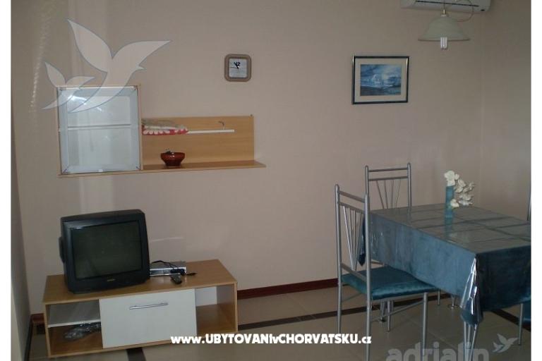 Apartmaji Nada – foto 10