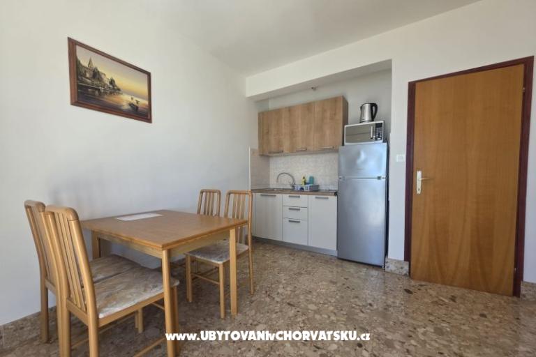 Apartmaji Nakić – foto 16