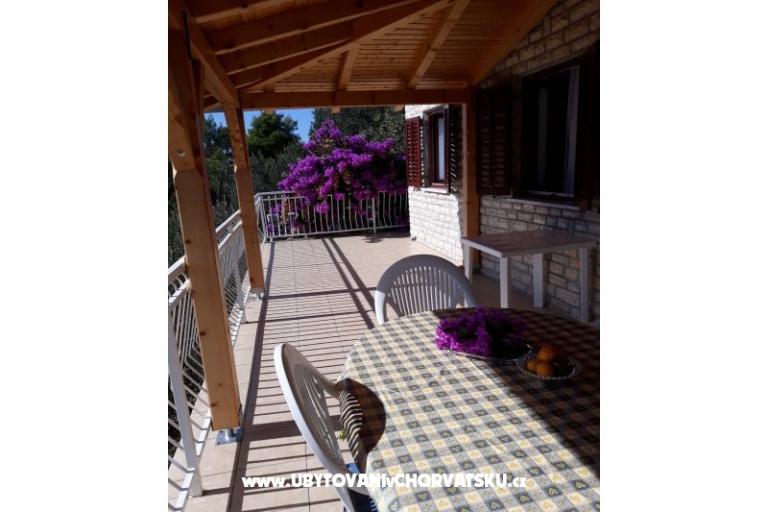 Apartmaji Nakić – foto 23