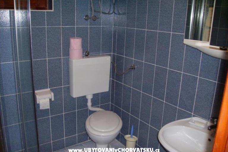 Apartmaji Nakić – foto 8