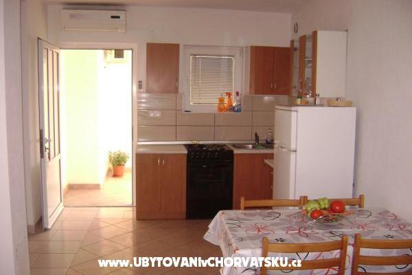 Apartmaji Sambunjak – foto 7