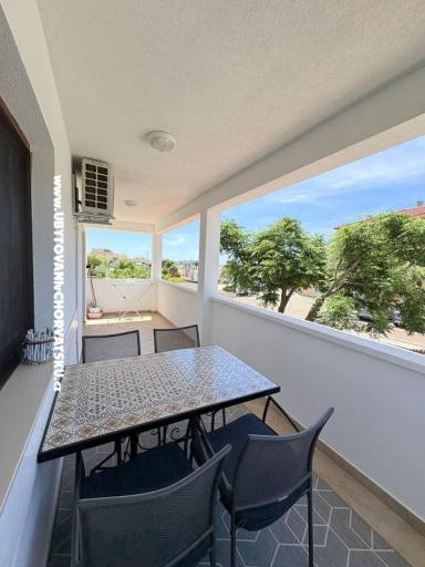 Apartmaji Tina Pakoštane – foto 2