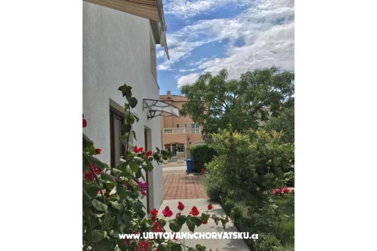 Apartmaji Tina Pakoštane – foto 7
