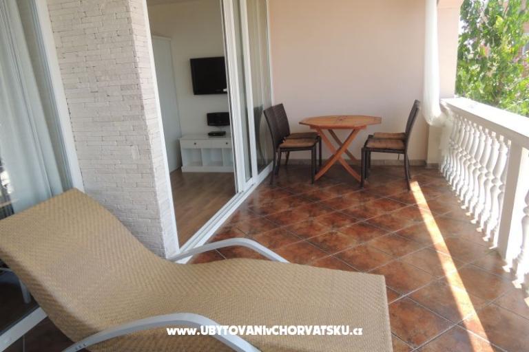 Apartmaji in Villa – foto 14