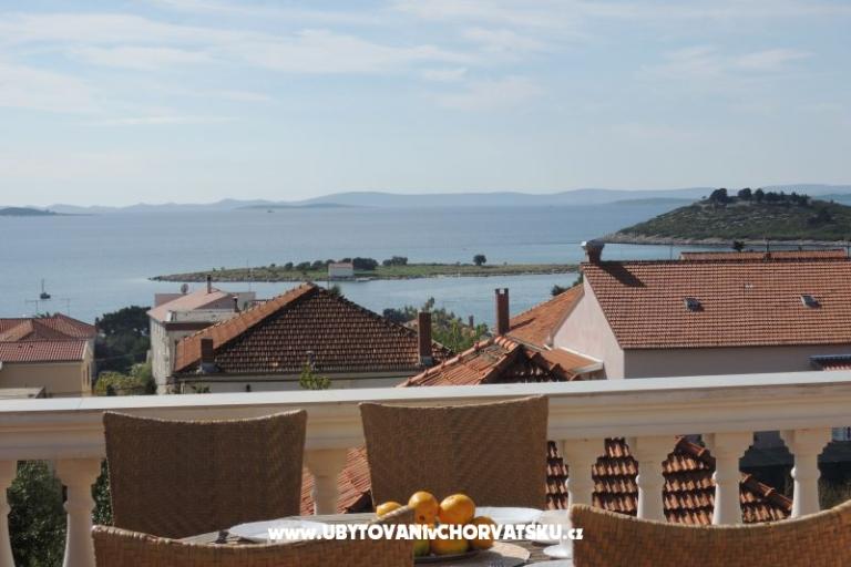 Apartmaji in Villa – foto 4