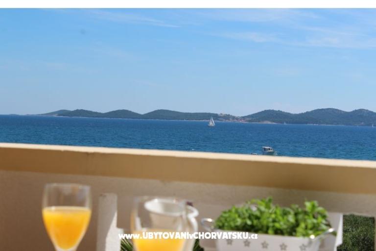 Apartmaji Luka Pakoštane – foto 2