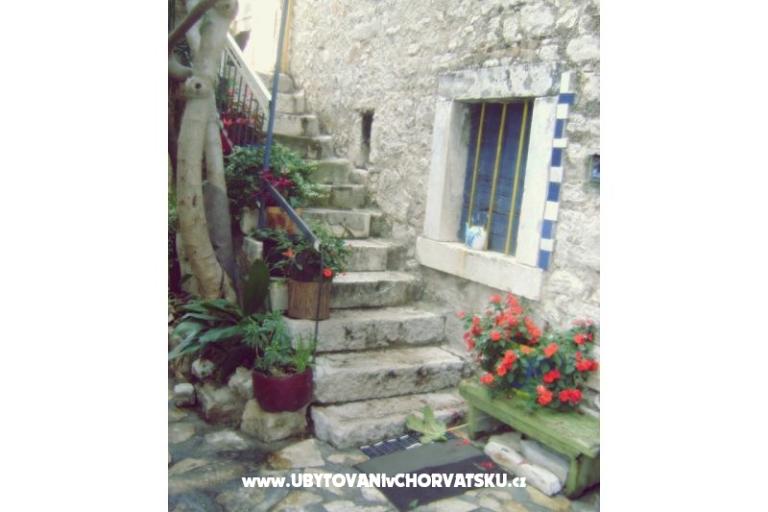 Apartmaji Rosan Pakostane – foto 13