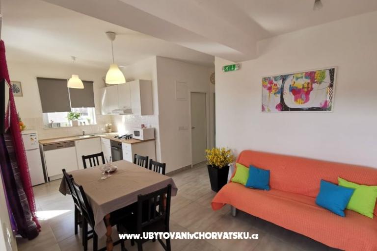 Apartmaji Rosan Pakostane – foto 2
