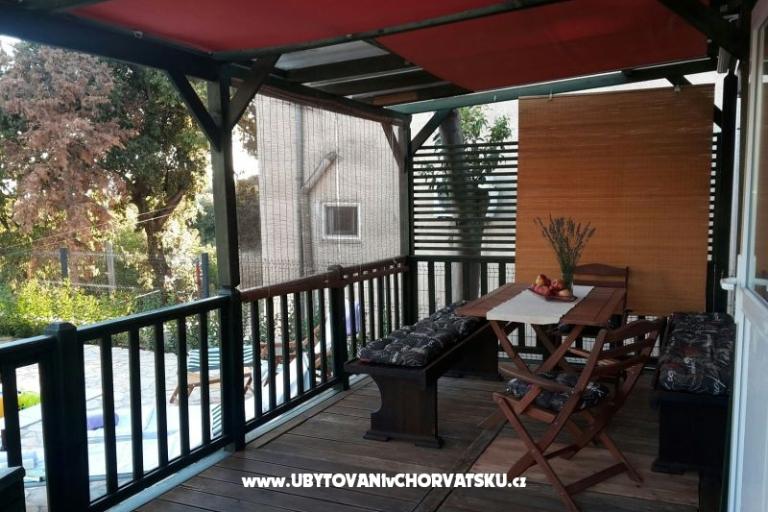 Apartmaji Rosan Pakostane – foto 3