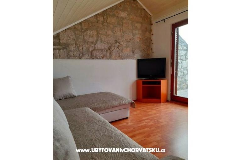 Stona hiša Porat – foto 8