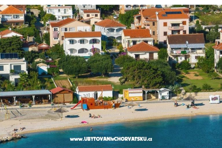 Pakoštane Apartmaji Ana – foto 9
