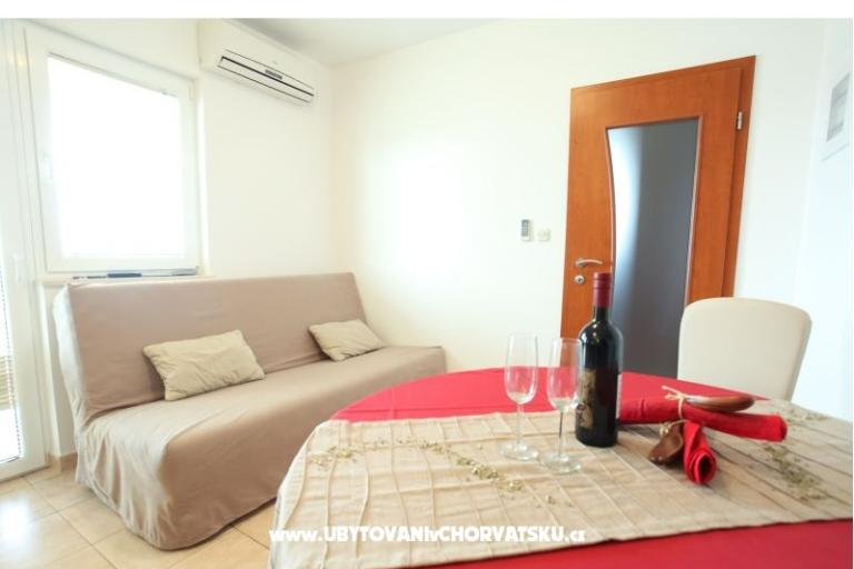 Pakoštane Apartmaji Di-Ana – foto 2
