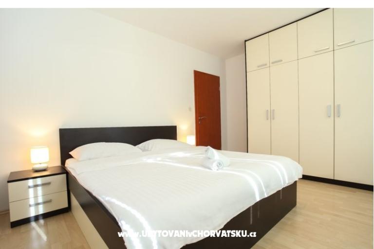 Pakoštane Apartmaji Di-Ana – foto 3