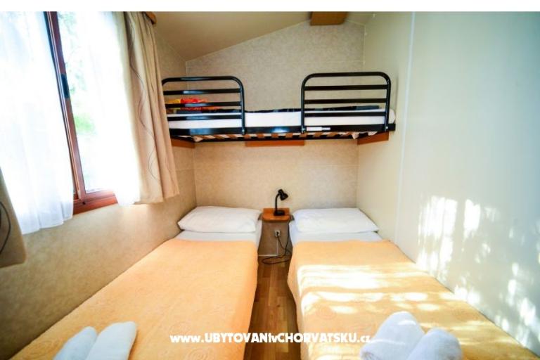 Pakoštane Apartmaji Vulin – foto 16