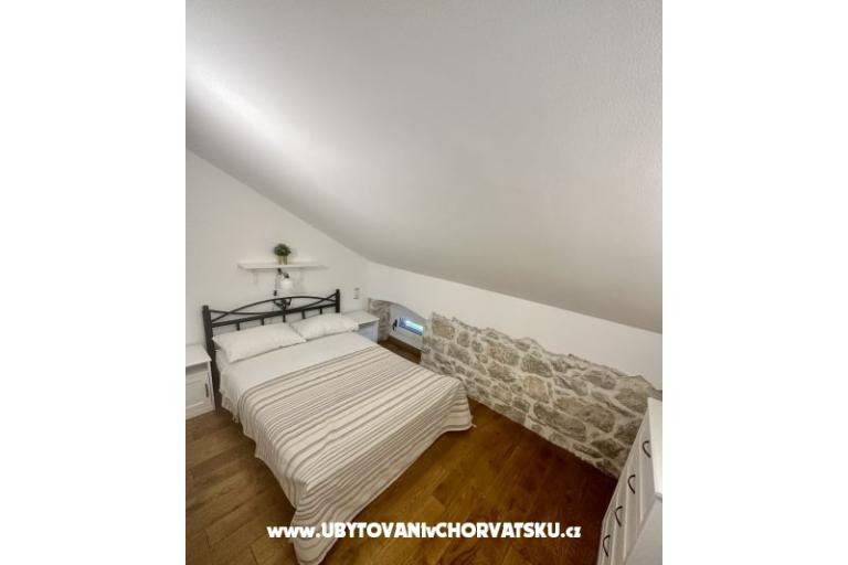 Stona hiša Pakostane – foto 8