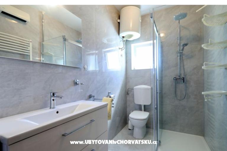 Apartmaji Alicia – foto 7