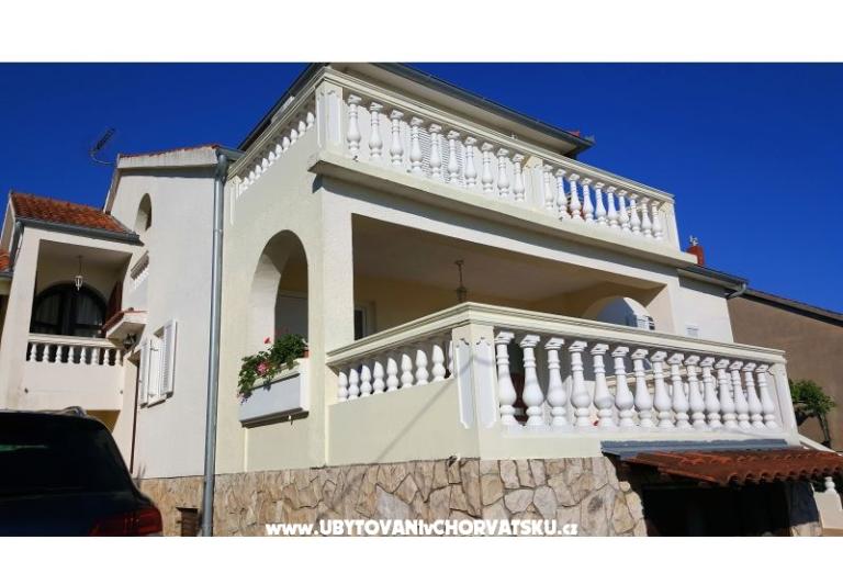 Apartmaji Nena – foto 4