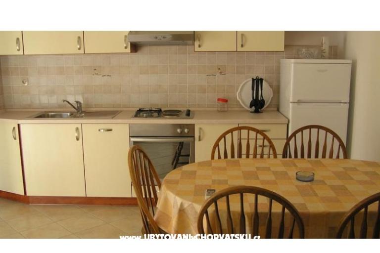 Apartmaji Nena – foto 5