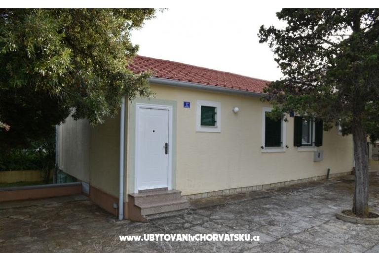 Apartmaji Villa  Antonija  – foto 10