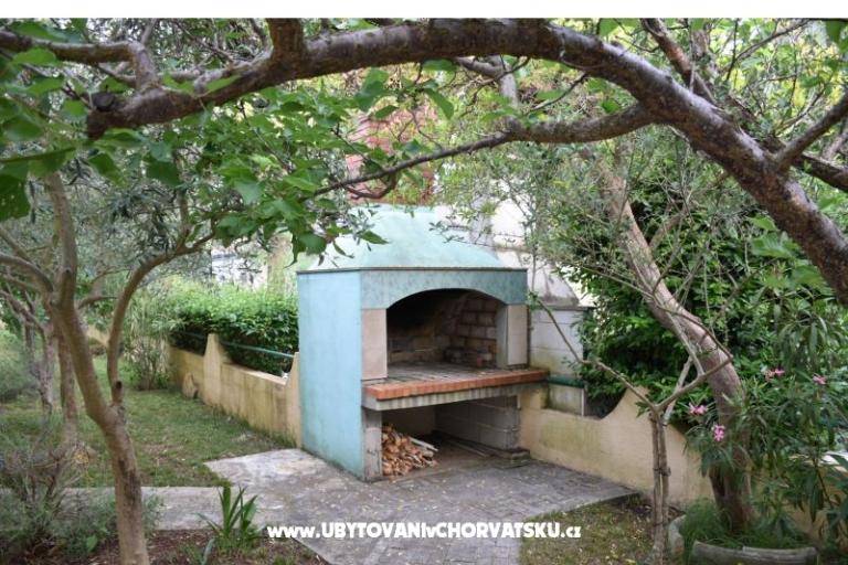 Apartmaji Villa  Antonija  – foto 11