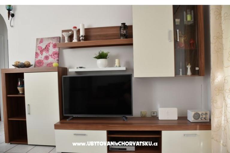 Apartmaji Villa  Antonija  – foto 13
