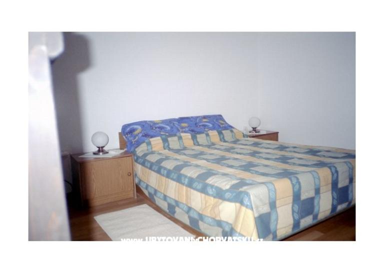 Apartmaji Mandaric – foto 12