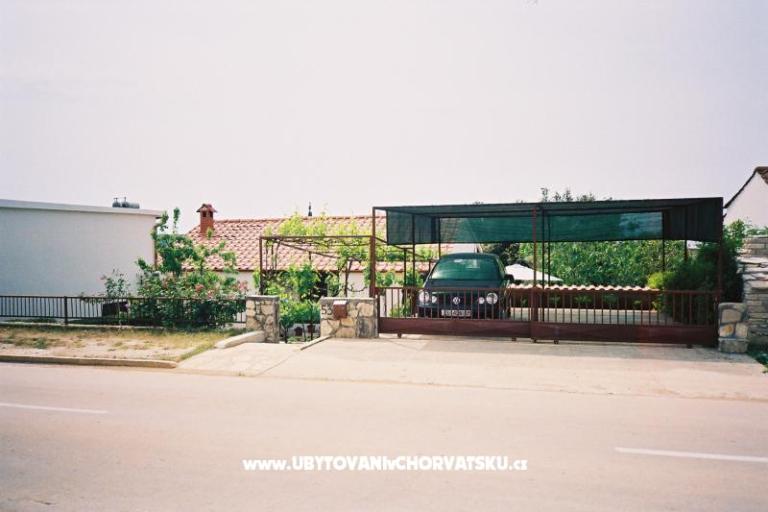 Apartmaji Mandaric – foto 4