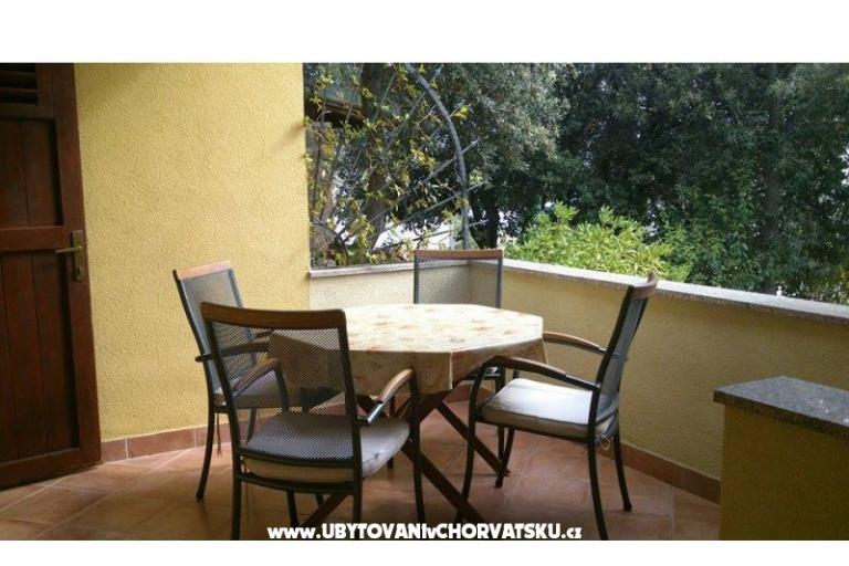 Apartmaji Dani – foto 10