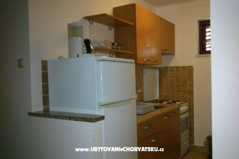 Apartmaji Dani – foto 15