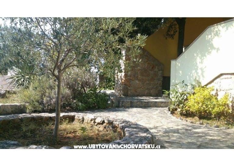 Apartmaji Dani – foto 18