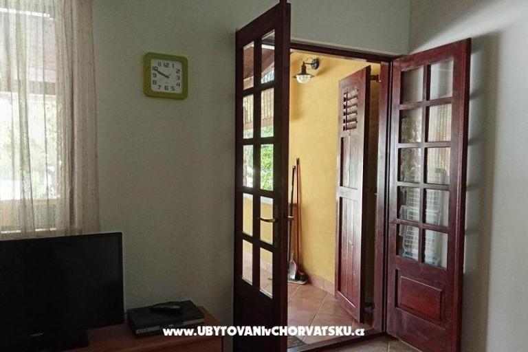 Apartmaji Dani – foto 17