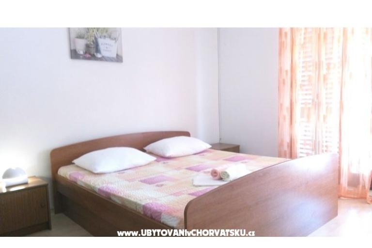 Apartmaji Andrijana Pirovac – foto 10