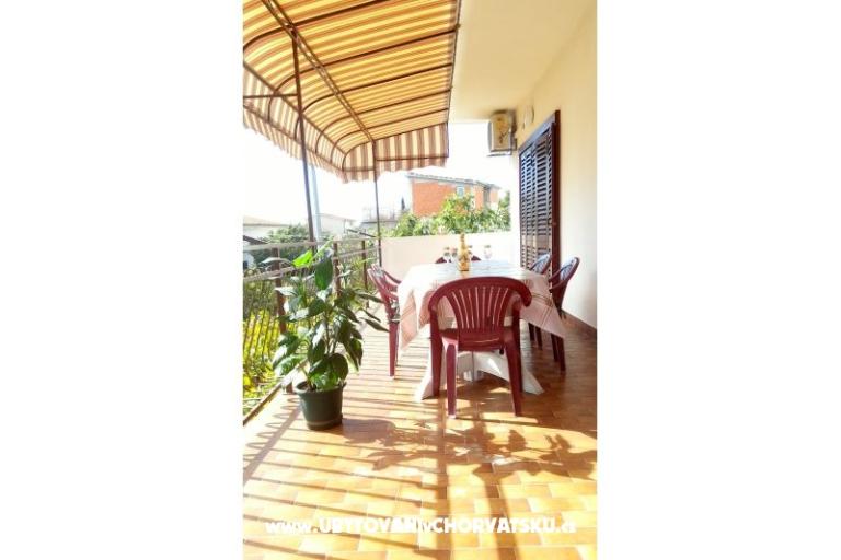 Apartmaji Andrijana Pirovac – foto 15